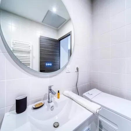 Apartment For 4 People *